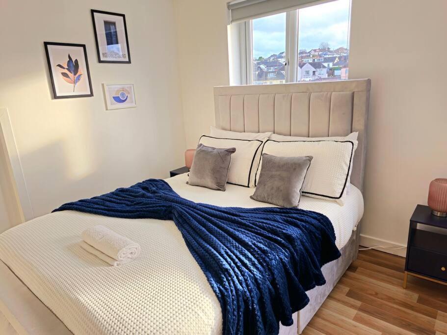 גלאזגו Spacious Haven With Free Parking מראה חיצוני תמונה